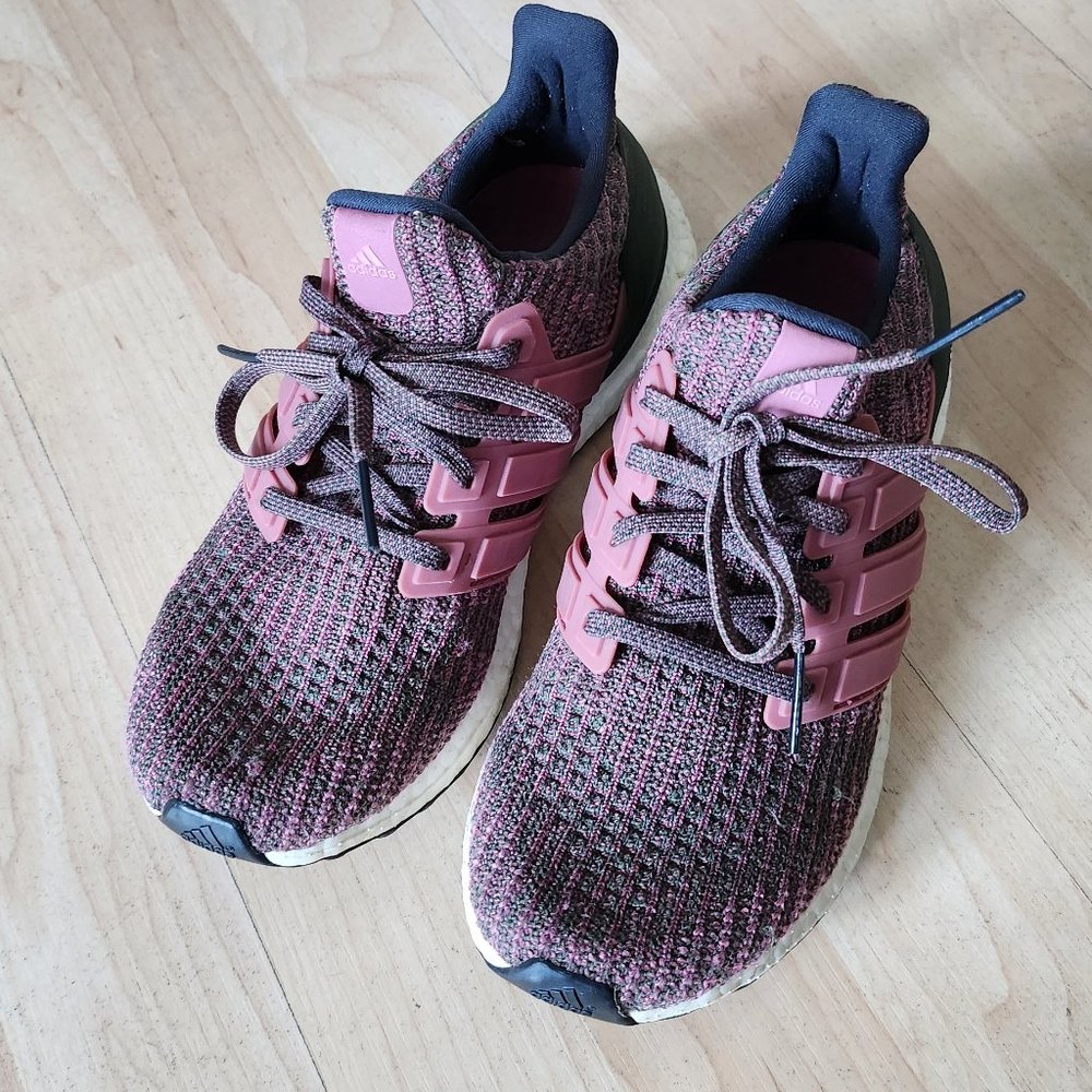 Adidas UltraBoost 4.0 Women's Shoes Size 6.5